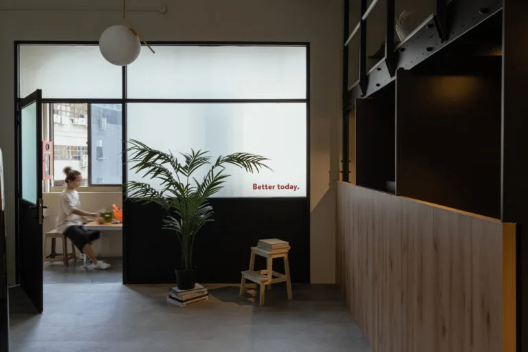 BuildBuilt-Workshop-Studio-Office-Showroom-BuildBuilt-Commercial-Projects-12