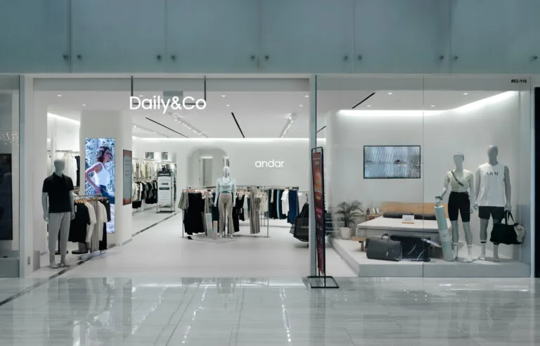 Daily&Co-lifestyle-activewear-retail-buildbuilt-commercial-projects11