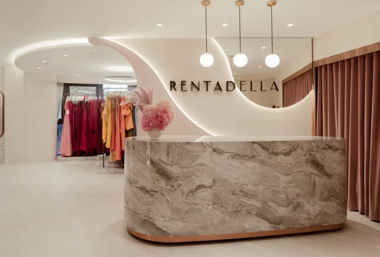 Rentadella-fashion-clothing-retail-showroom-buildbuilt-commercial-projects-7