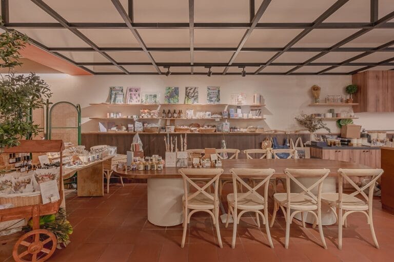 Good-Chai-People-cafe-fnb-buildbuilt-commercial-project-09