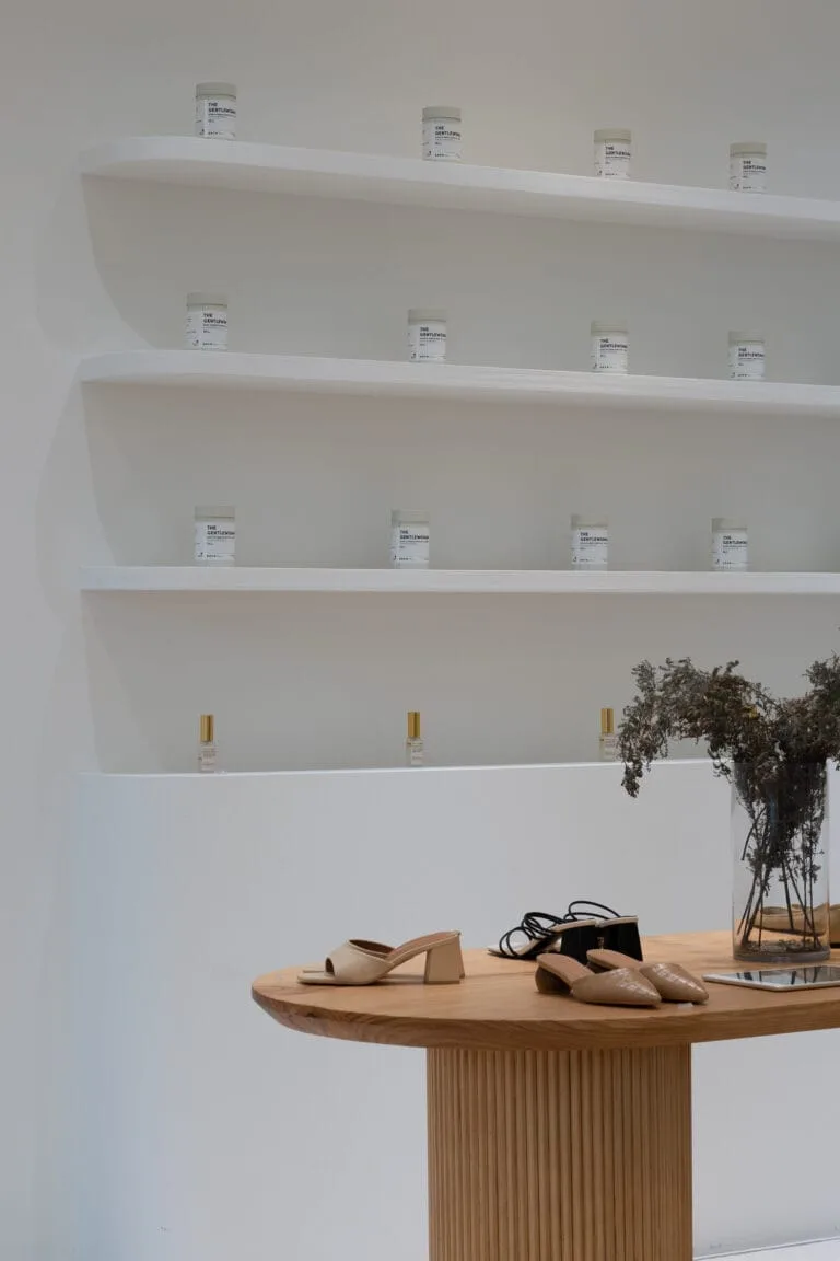 Klarra-Pop-up-fashion-clothing-buildbuilt-commercial-project-10