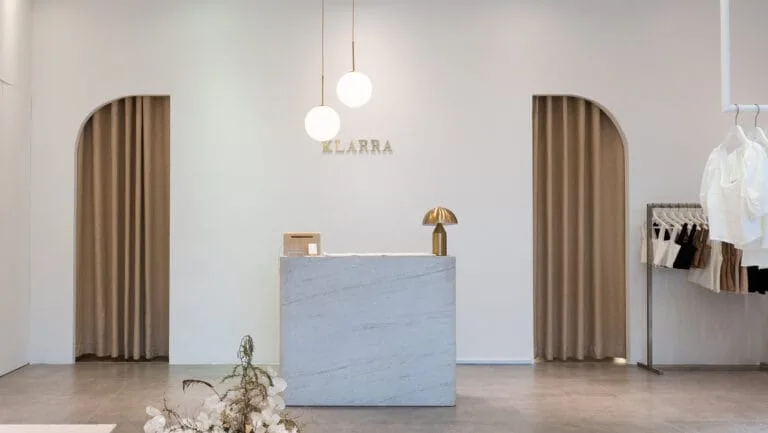Klarra-Pop-up-fashion-clothing-buildbuilt-commercial-project-20