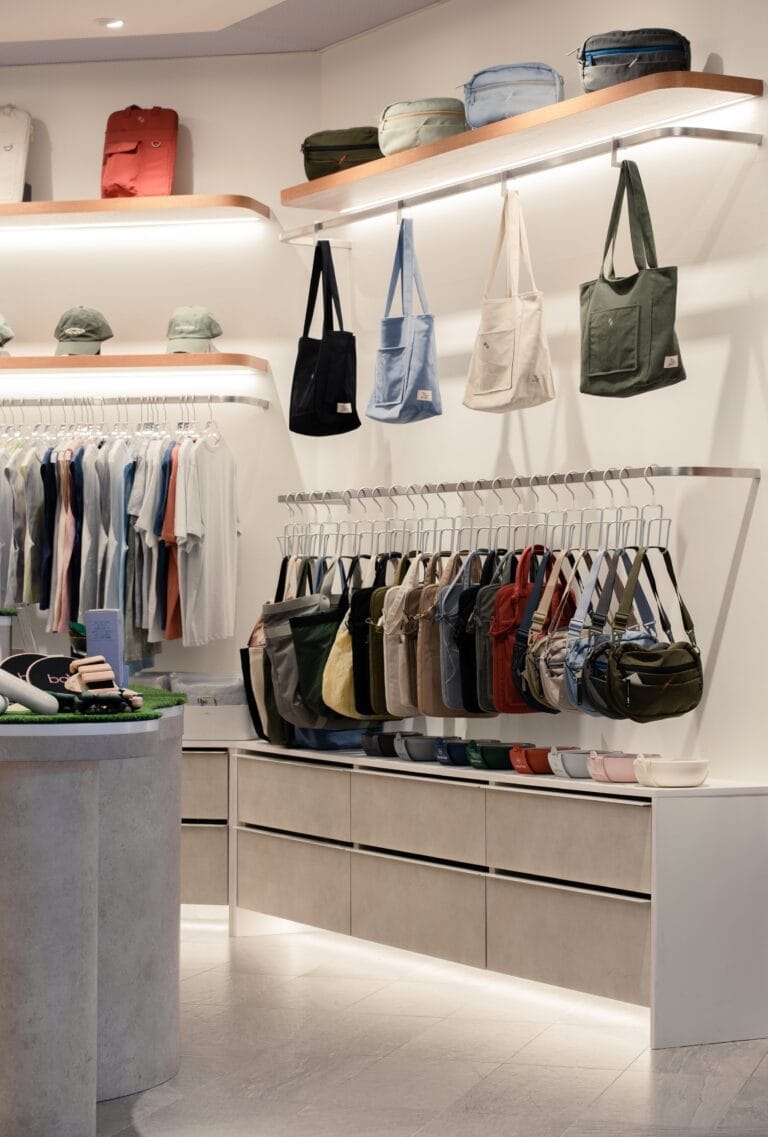 Paper-Bunny-Shop-fashion-clothing-buildbuilt-commercial-project-11