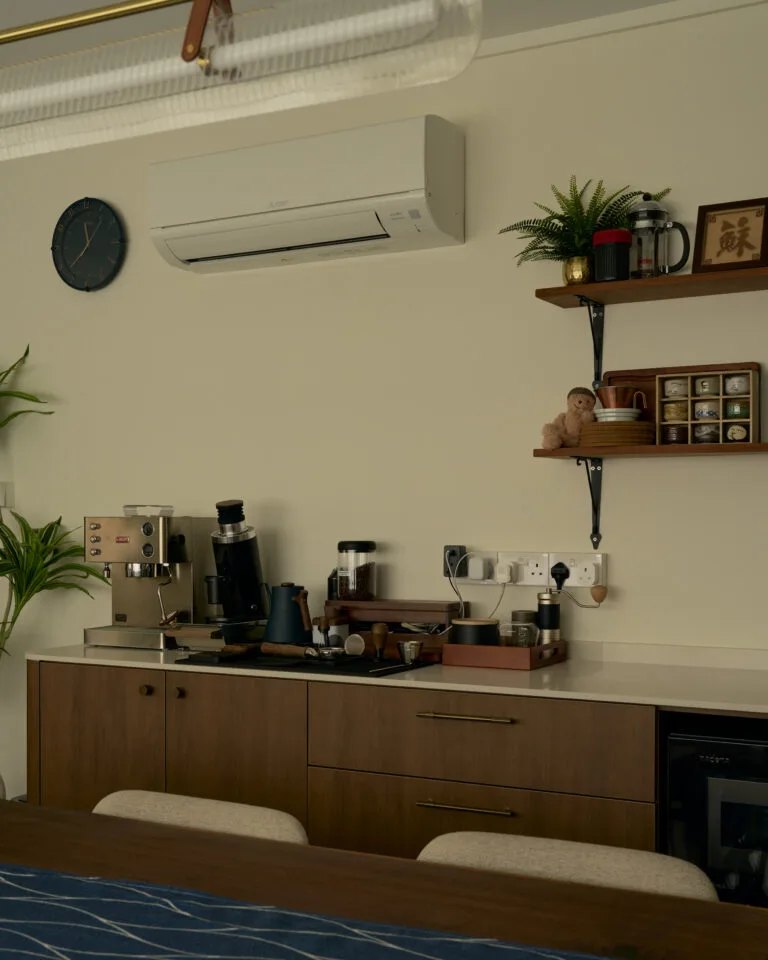 Mid-Century-Modern-Cafe-BuildBuilt-Residential19