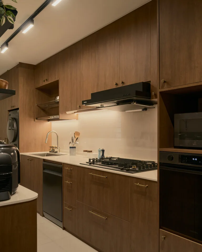 Mid-Century-Modern-Cafe-BuildBuilt-Residential7