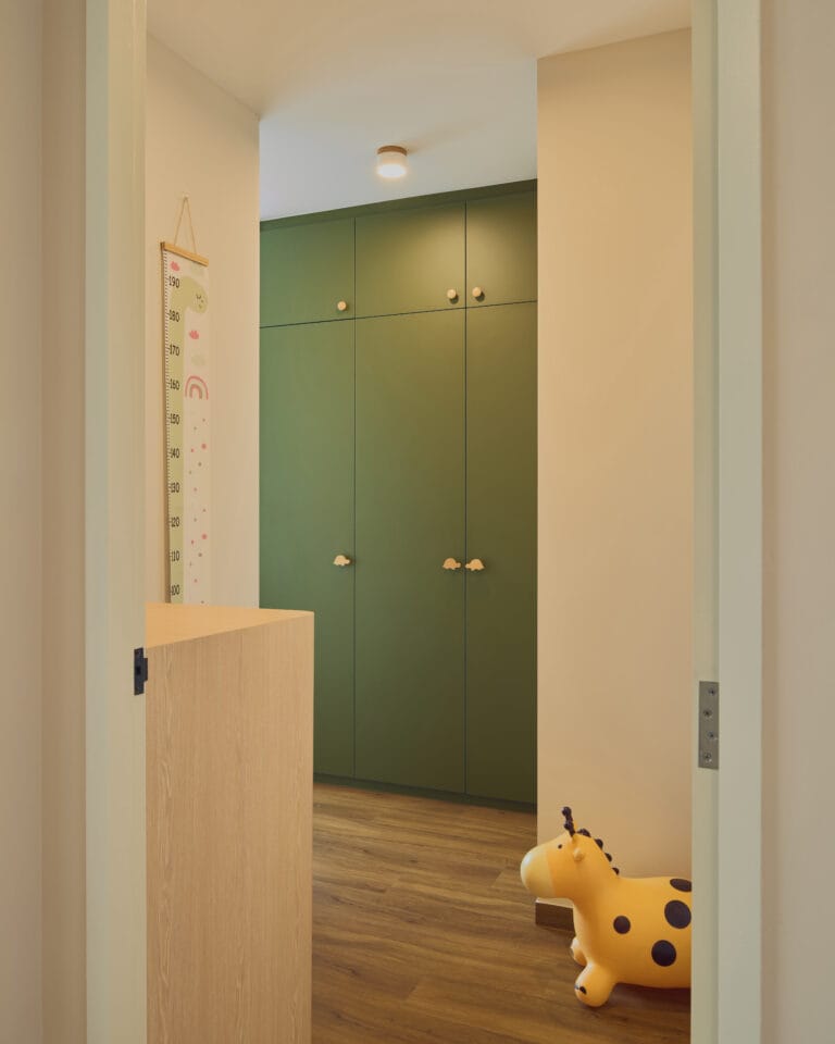 Bright-Cheery-Condo-BuildBuilt-Residential4