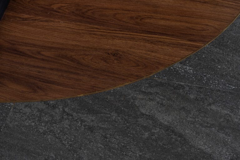 House-of-wall-niches-Room-BuildBuilt-Residential14