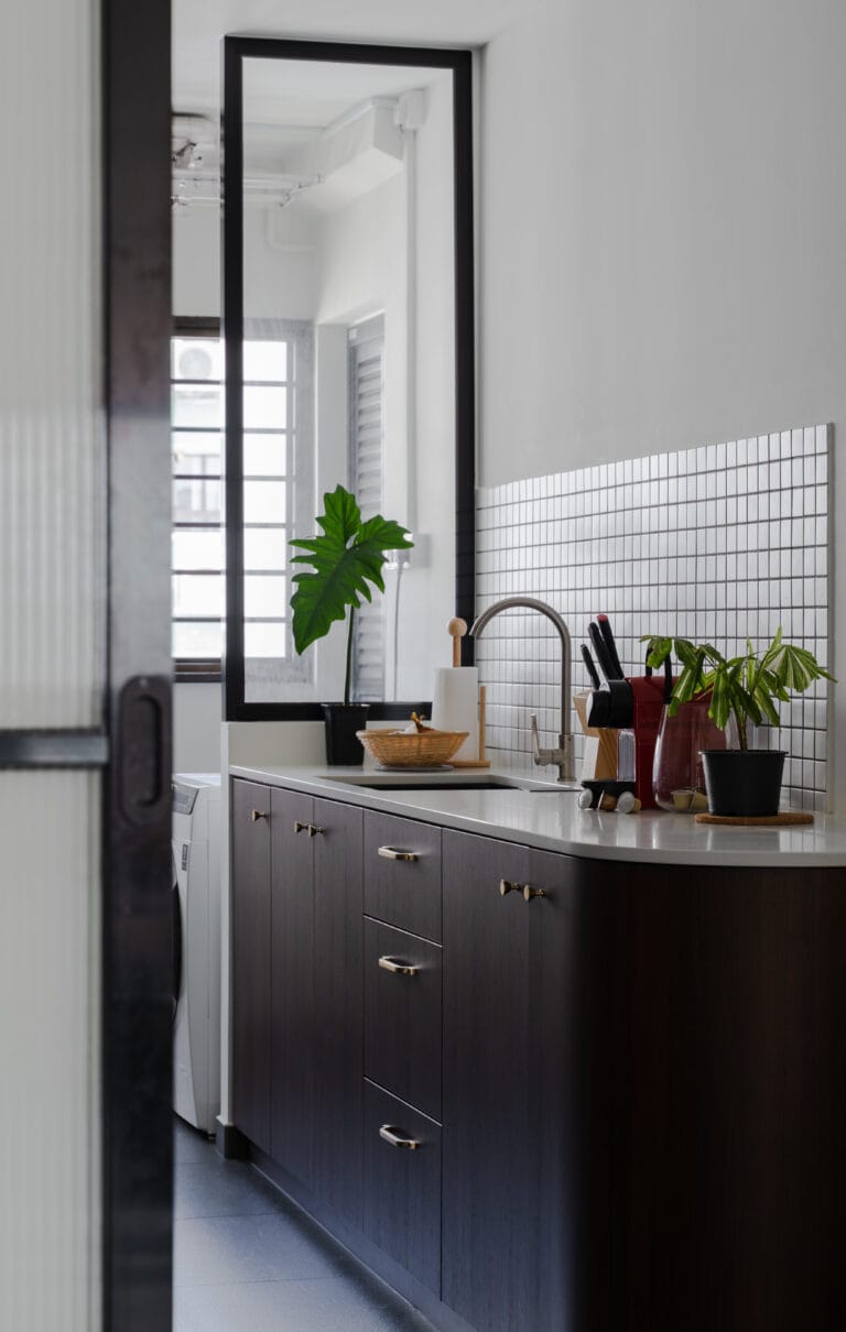 House-of-wall-niches-Room-BuildBuilt-Residential15